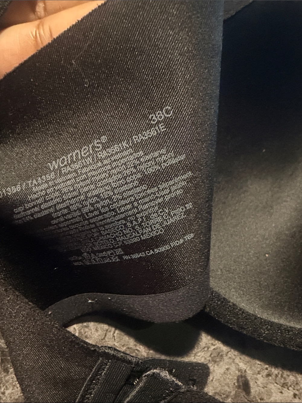 38C Warner’s Bra - Picture 2 of 5